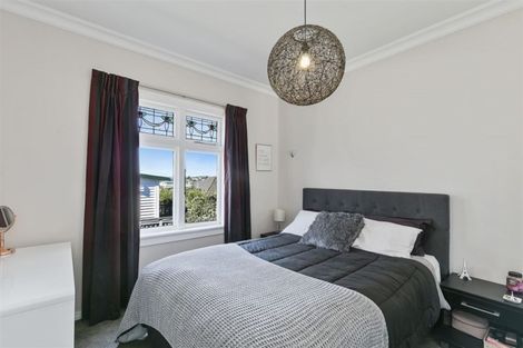 Photo of property in 16 Ranui Crescent, Khandallah, Wellington, 6035