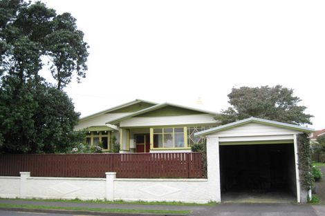 Photo of property in 65 Record Street, Fitzroy, New Plymouth, 4312