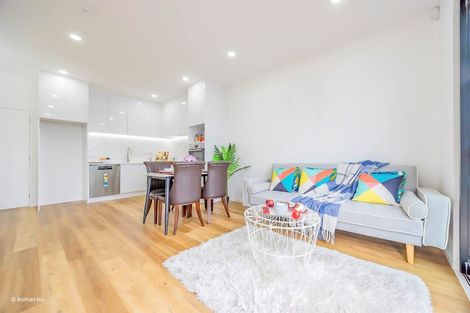 Photo of property in 1b Edwards Avenue, Henderson, Auckland, 0610