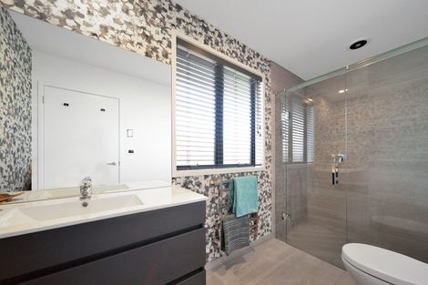 Photo of property in 1 Ashwood Lane, Bell Block, New Plymouth, 4312