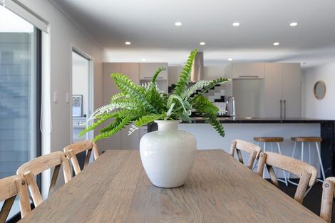 Photo of property in 1 Tremaine Avenue, Two Mile Bay, Taupo, 3330