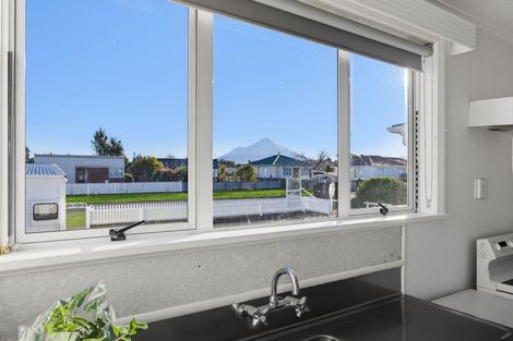 Photo of property in 16 Achilles Street, Stratford, 4332
