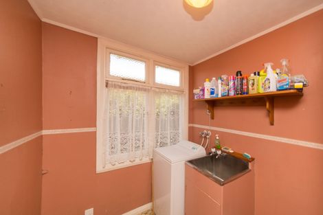 Photo of property in 34 Florence Avenue, Palmerston North, 4414