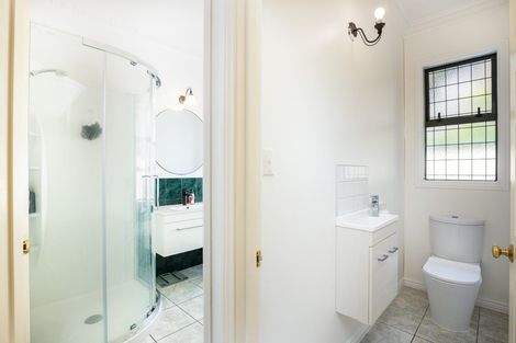 Photo of property in 87 Eliot Street, New Plymouth, 4310