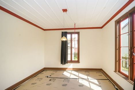 Photo of property in 102 Atawhai Road, Fitzherbert, Palmerston North, 4410