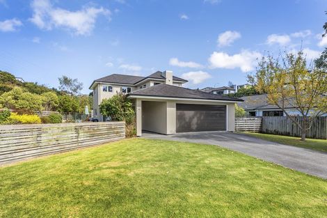 Photo of property in 4 Botany Lane, Whitby, Porirua, 5024