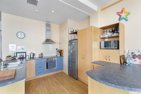 Photo of property in De Vere Apartments, 14/23 Tennyson Street, Te Aro, Wellington, 6011