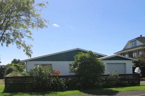 Photo of property in 18 Mayor View Terrace, Waihi Beach, 3611