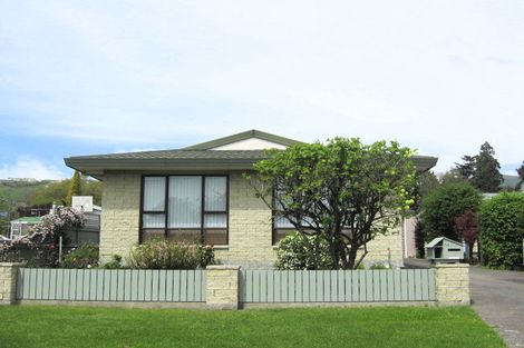 Photo of property in 2/5 Sadlier Street, Stoke, Nelson, 7011