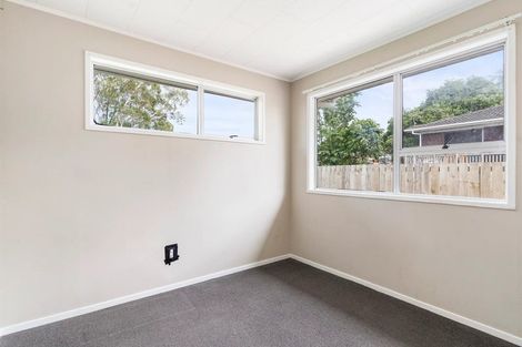 Photo of property in 10 Siska Place, Wattle Downs, Auckland, 2103
