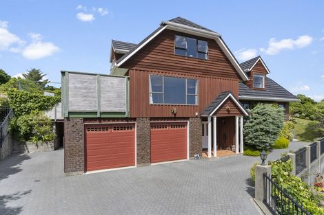 Photo of property in 46 David Crescent, Karori, Wellington, 6012