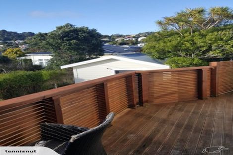 Photo of property in 77a Creswick Terrace, Northland, Wellington, 6012