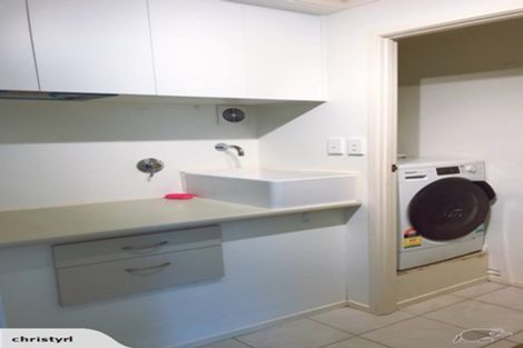 Photo of property in 1/58 Channel View Road, Campbells Bay, Auckland, 0630