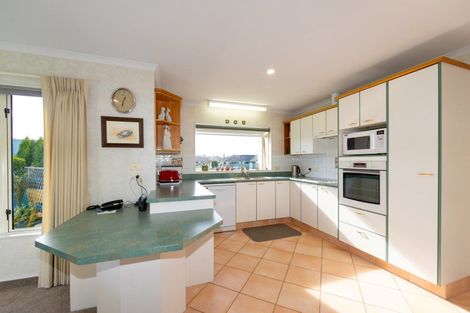 Photo of property in 8 Dules Walk, Taradale, Napier, 4112