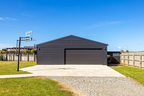 Photo of property in 1 Remutaka Lane, Carterton, 5713