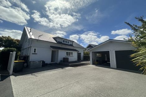 Photo of property in 33 Kotare Street, Fendalton, Christchurch, 8041