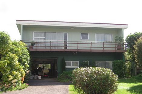 Photo of property in 4 Du Fresne Place, Russell, 0202