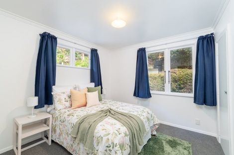 Photo of property in 231 Whites Line East, Waiwhetu, Lower Hutt, 5010