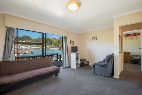 Photo of property in 2/17 Rose Street, Ranui, Porirua, 5024