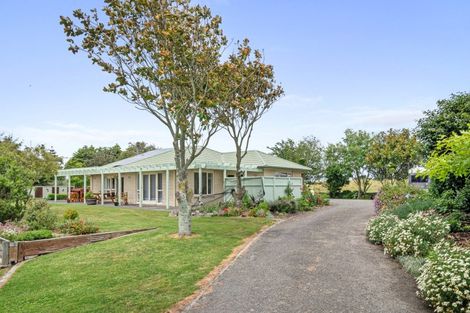 Photo of property in 965 Koputaroa Road, Koputaroa, Levin, 5575