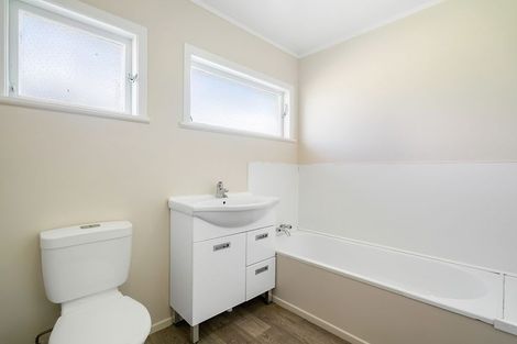 Photo of property in 47 Eastburn Street, Papakura, 2110