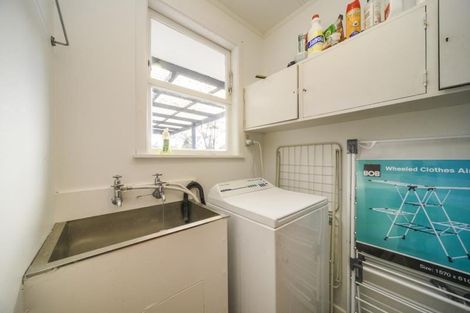 Photo of property in 56 Apollo Parade, Milson, Palmerston North, 4414