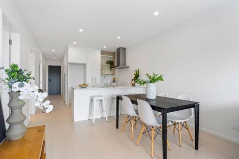 Photo of property in 4 Juniper Drive, Rosehill, Papakura, 2113