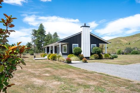 Photo of property in 72 River Road, Otane, Waipawa, 4271