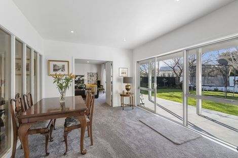 Photo of property in 53 Kotare Street, Fendalton, Christchurch, 8041