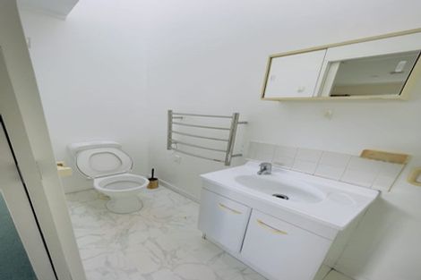 Photo of property in 21 Chastudon Place, Tawa, Wellington, 5028