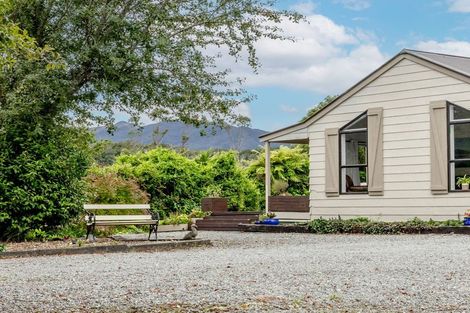 Photo of property in 158 Golf Links Road, Kaiata, Greymouth, 7805