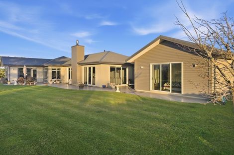 Photo of property in 305 Parsons Road, Weston, Oamaru, 9491