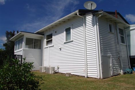 Photo of property in 2 College Street, Te Awamutu, 3800