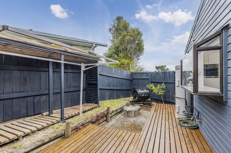 Photo of property in 22 The Bollard, Whitby, Porirua, 5024