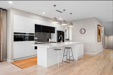 Photo of property in 120c Fairview Avenue, Fairview Heights, Auckland, 0632