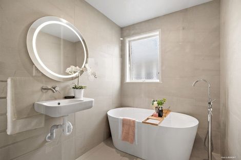 Photo of property in 27 Mount Royal Avenue, Mount Albert, Auckland, 1025