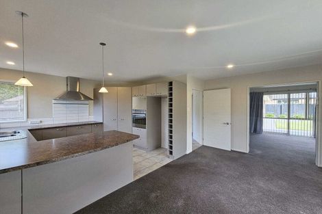 Photo of property in 10 Cyclamen Place, Aidanfield, Christchurch, 8025