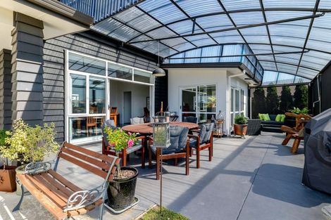 Photo of property in 2 Morocco Terrace, Kelvin Grove, Palmerston North, 4414