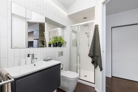 Photo of property in 17a Fife Lane, Miramar, Wellington, 6022