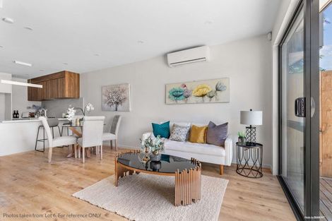 Photo of property in 6/24 Carnoustie Drive, Wattle Downs, Auckland, 2103