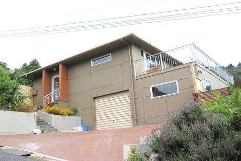Photo of property in 2 Brenchley Road, Lyttelton, 8082