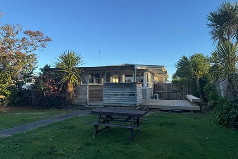 Photo of property in 56 Cuba Street, Marton, 4710