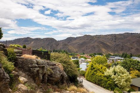 Photo of property in 11 Aronui Road, Bridge Hill, Alexandra, 9320