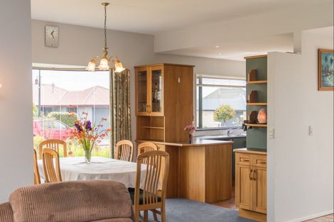 Photo of property in 16 Alpine Close, Marchwiel, Timaru, 7910