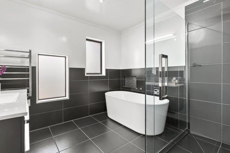 Photo of property in 9 Norman Terrace, Wanaka, 9305