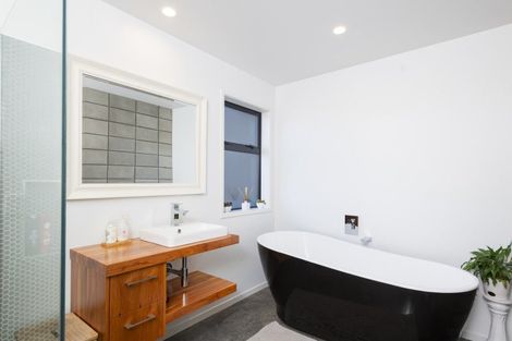 Photo of property in 22 Fisher Place, Lytton West, Gisborne, 4010