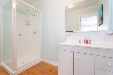 Photo of property in 71 Eskdale Road, Papakowhai, Porirua, 5024