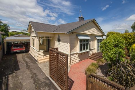 Photo of property in 34 Florence Avenue, Palmerston North, 4414