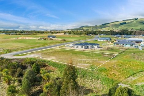 Photo of property in 15 Kahikatea Drive, Kinloch, Taupo, 3377