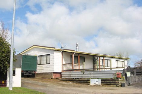 Photo of property in 3 Raunui Crescent, Inglewood, 4330